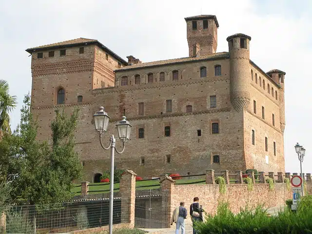 Castello Grinzane Cavour