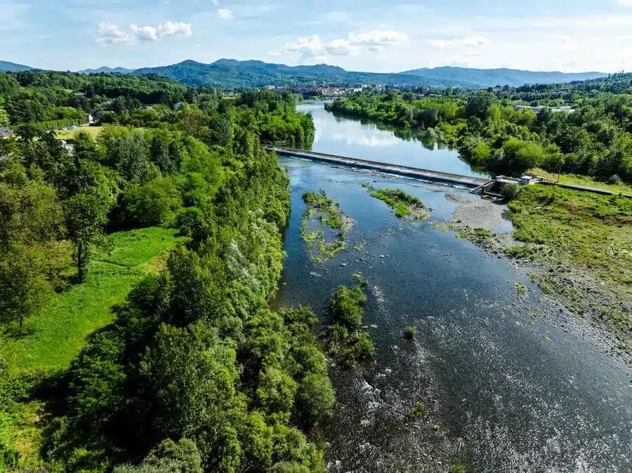 Traversa interrompe torrente Orba a Ovada (Alessandria)